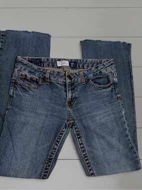 SOLD         Vintage Low rise Aeropostale flare jeans with a blue wash